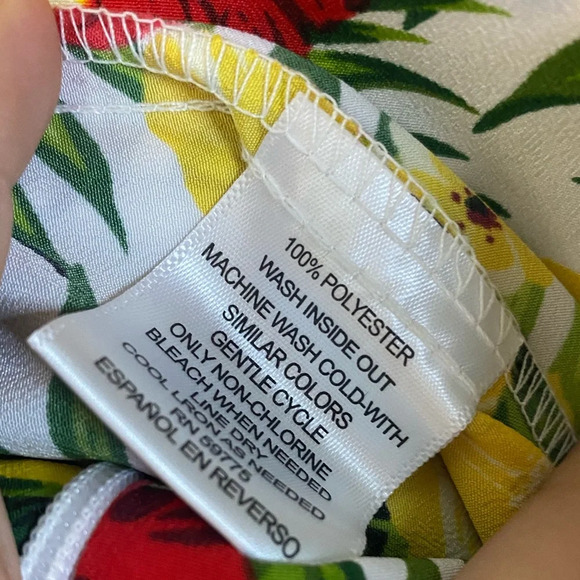 XOXO NEW GREEN YELLOW COLD-SHOULDER HALTER LACE-DOT JUMPSUIT - Picture 5 of 7